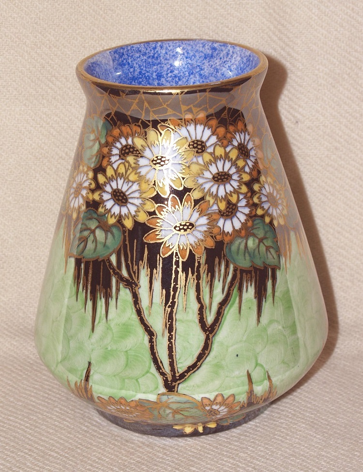 Conical vase Daisy green